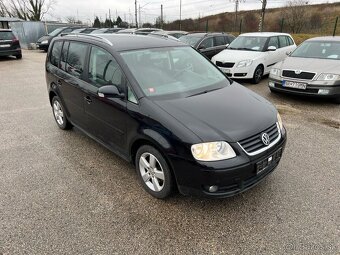 VW Touran 1.9 TDI diesel, 77kW, MT/5, rok:2006. - 3