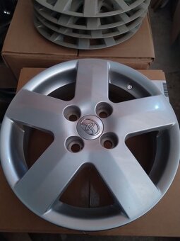 Alu originál TOYOTA 100 % stav. - 3