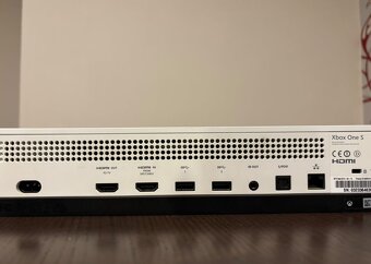 Xbox One S 1TB s ovladačom a 4 hrami - 3