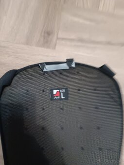 Chránič chrbtice - 3