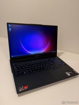 Herní notebook Legion s 2K displejom - 3