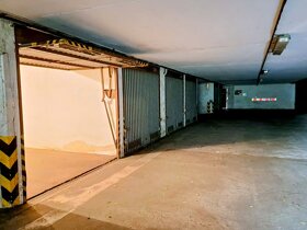 Prenájom uzatvorenej garáže na Medveďovej ulici - BA 5 - 3