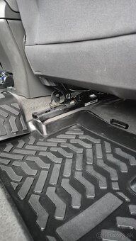 Predám alebo vymením – Chevrolet Cruze 2.0 VCDi 110 kW, r.v. - 3
