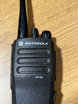 Motorola DP1400 UHF - 3