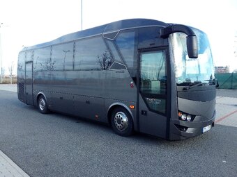 Isuzu Visigo VIP 35 míst - 3