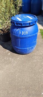 Plastové sudy 220l/150l - 3