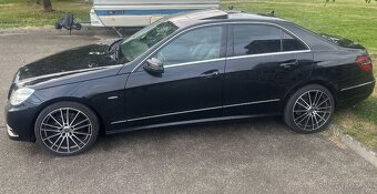 Mercedes-Benz E220 CDI W212 – rok 2010, 125kW, automat - 3