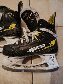 korčule Bauer Supreme M4 - 3