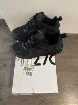 NIKE Air Max 270 React Black - 3