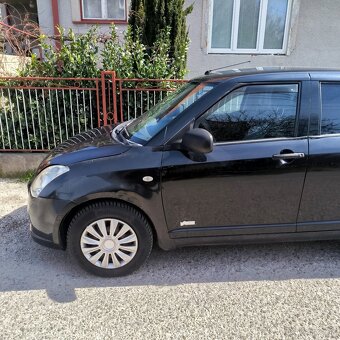 Suzuki Swift - 3