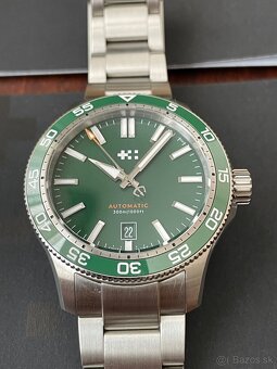 Christopher Ward C60 Trident Pro 300 zelené - 3