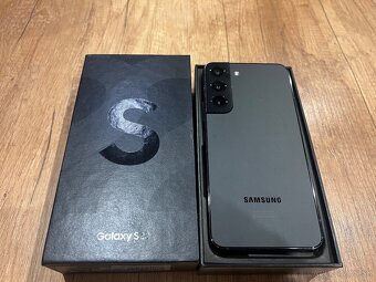 Samsung Galaxy S22 5G - 3