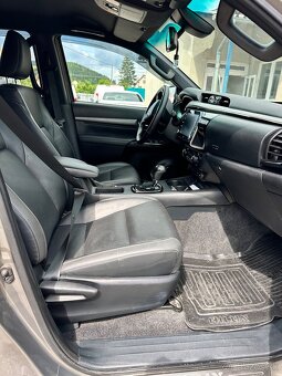 Predám toyotu hilux - 3