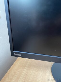 Monitor Lenovo ThinkVision E24 (2/2) - 3