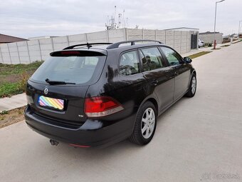 Predam Volkswagen Golf 6 Variant 1.6. TDI 77 KW Rok 2011 - 3