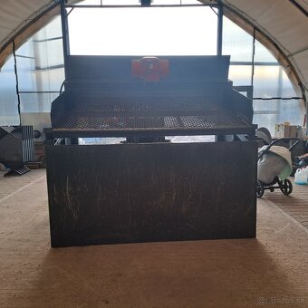 Třídička zeminy - 3