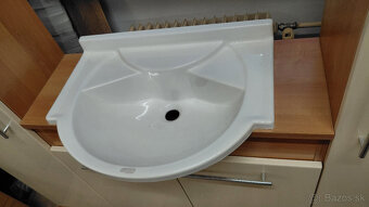 Kúpeľňové skrinky - 3