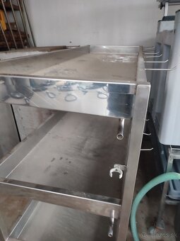 Nerezový regál na syr - 3