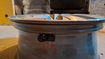 Peugeot disky 17" - 3