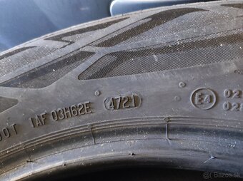 235/55/18 Continental - 3