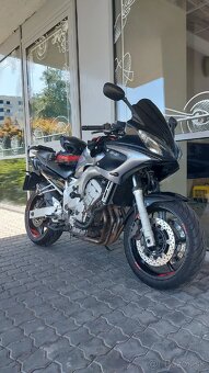 Yamaha FZ6 - 3