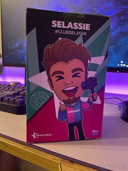 SELASSIE figurka coolectibles s podpisom - 3
