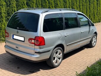 Volkswagen Sharan 2.0tdi - 3