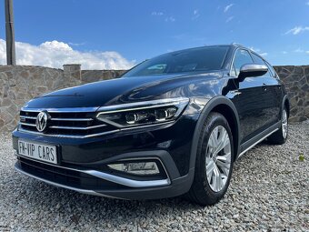 Volkswagen Passat Alltrack 2.0 TDI SCR 4Motion DSG - 3