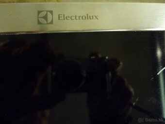 Predám varnú,elektrickú sklokeramickú dosku zn.Electrolux. - 3