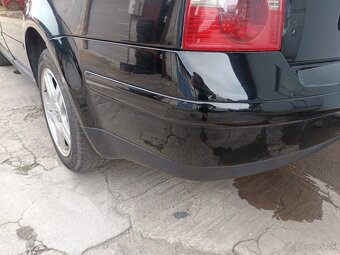 Volkswagen Passat B5.5 zadný nárazník - 3
