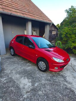 Predám Peugeot - 3