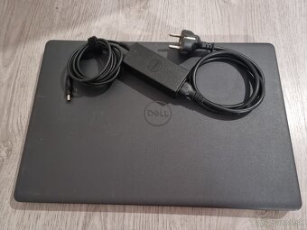 Notebook Dell Inspiron 15 3000 - 3