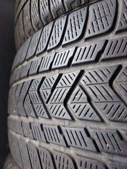 Zimné Pirelli 285/40R22 + 325/35R22 DOT2022 - 3