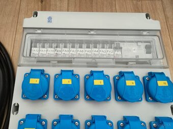 Mobilná rozvodná skriňa s predlžovacím prívodom - 3