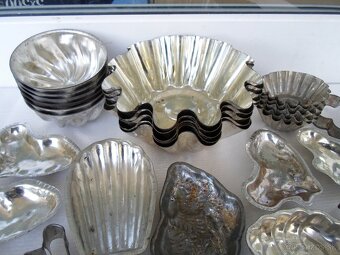 Predam sadu formičiek na pecivo-vyse 50ks - 3