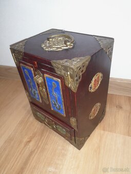 Činská šperkovnica - 3