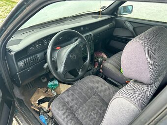 Lancia Delta 1,6 benzin - 3