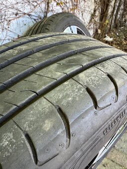 Predám štyri pneumatiky s diskami 205/55R17. - 3