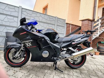 Honda CBR 1100 Blackbird - 3