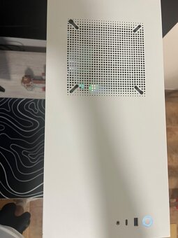 Ryzen 7 5700X3D / RTX 3070 /16GB RAM - 3