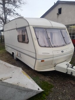 Karavan. - 3