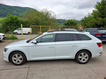 ŠKODA SUPERB COMBI 2.0 TDi r.v. 2016 - 3