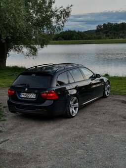 BMW e91 325d - 3