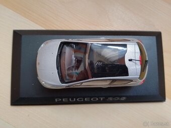 Modely áut - 3