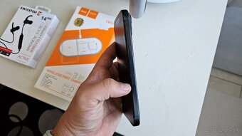 Apple iPhone 15 tmavý 128GB - aj vymením - 3