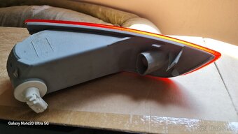 volvo xc 60 , zadne hmlové svetlo, - 3