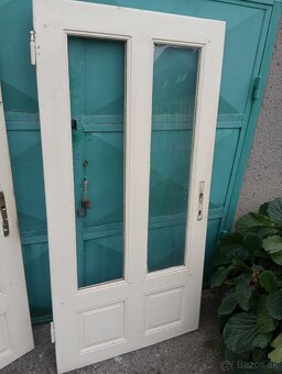 Predám masívne dvere na chalupu 2 ks - 3