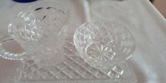 Kosiky,šálky poháre podnosy taniete - 3