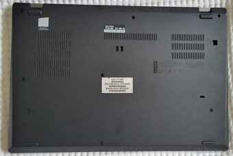 Lenovo Thinkpad T590 - 3