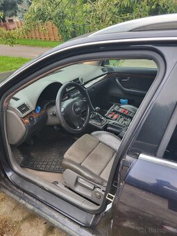Rozpredam na diely A4 B6 2.5 tdi AYM - 3